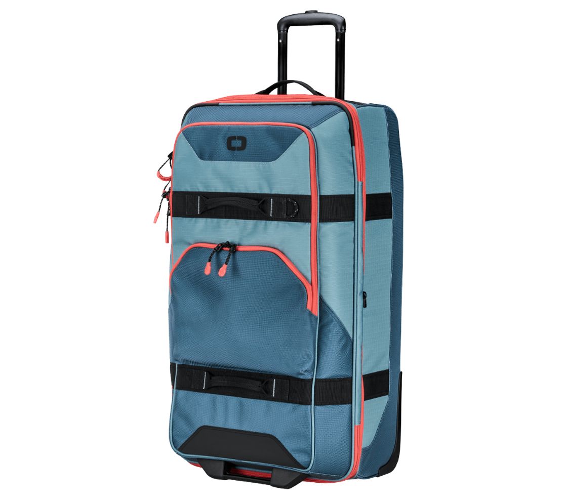 Ogio Alpha Terminal Rolling Suitcase/Luggage
